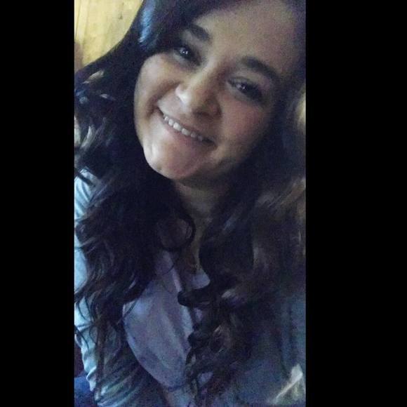 Meet your Posher, Victoria - Picture 1 of 1